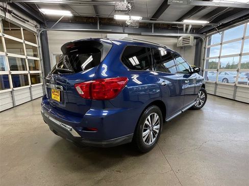 Used 2020 Nissan Pathfinder S FWD image 5