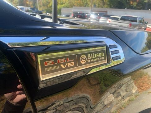 New 2026 GMC Sierra 2500 SLE w/ SLE Value Package; image 17