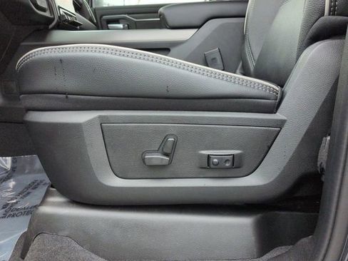 New 2026 RAM 2500 Laramie w/ Night Edition AWD/4WD image 19