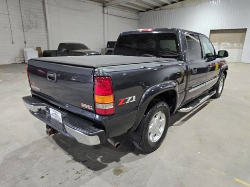Used 2005 GMC Sierra 1500 SLE w/ Off-Road Package image 13
