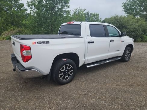Used 2020 Toyota Tundra SR5 AWD/4WD image 6