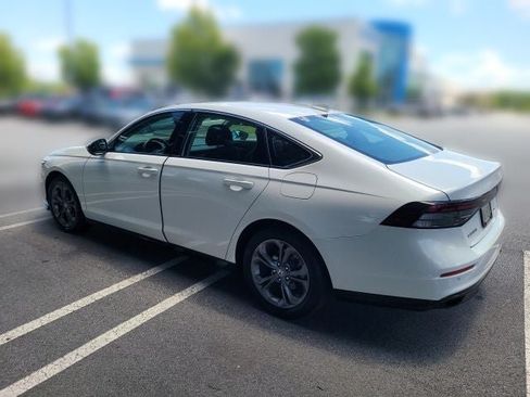 Used 2023 Honda Accord EX-L image 5