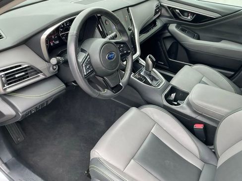 Certified 2025 Subaru Outback Onyx Edition AWD/4WD image 13
