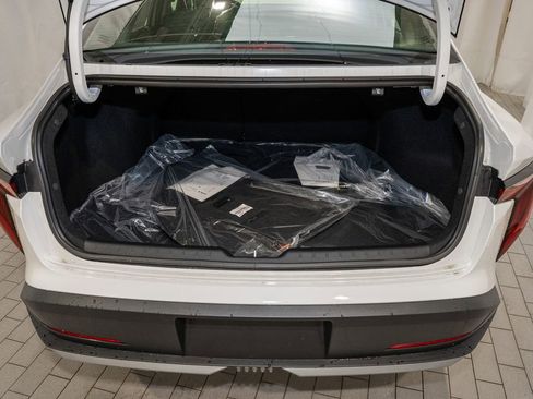 New 2025 Kia K4 LXS image 6