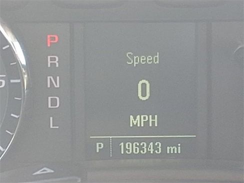 Used 2017 GMC Sierra 1500 Base image 8