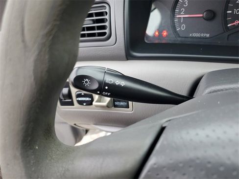 Used 2007 Toyota Corolla CE image 16