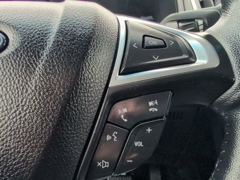 Used 2024 Ford Edge SEL w/ Convenience Package image 52