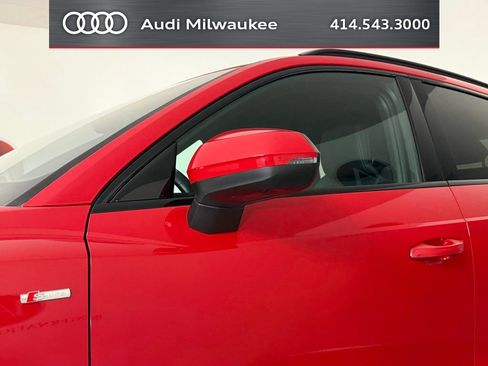 Used 2024 Audi Q3 2.0T Premium Plus AWD/4WD image 11