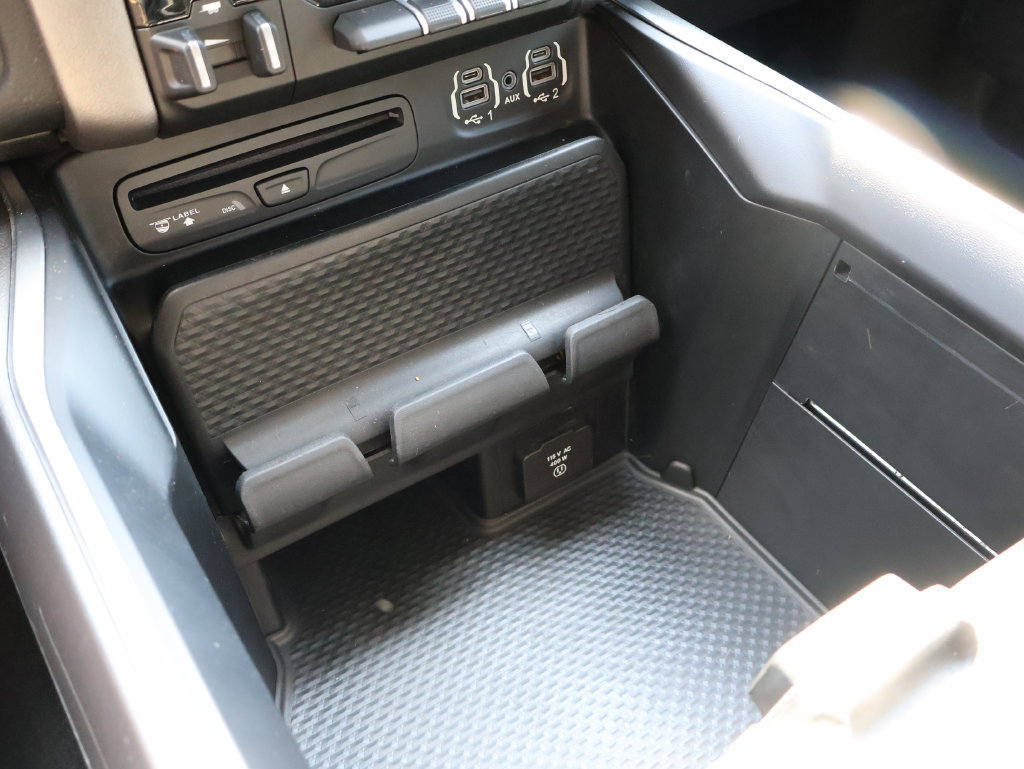 Used 2019 RAM 1500 4x4 Crew Cab image 36