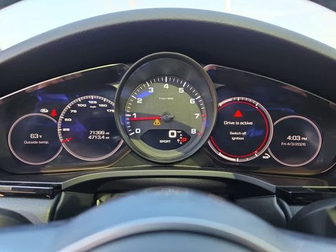 Used 2021 Porsche Cayenne AWD/4WD image 15