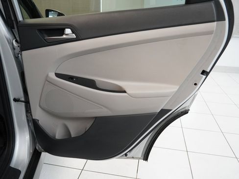 Used 2018 Hyundai Tucson SEL image 26