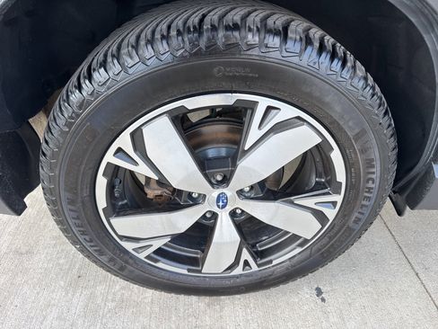 Used 2021 Subaru Forester Touring w/ Popular Package #2 image 19