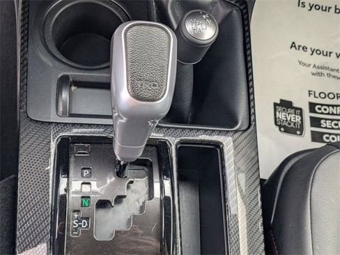 Used 2024 Toyota 4Runner TRD Off-Road Premium image 21