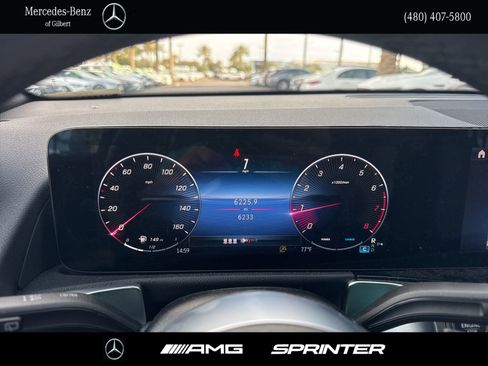 Used 2026 Mercedes-Benz GLB 250 image 27