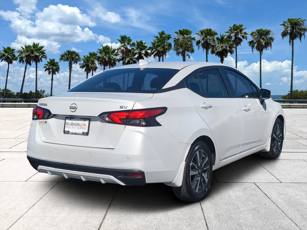 Used 2024 Nissan Versa SV w/ Trunk Package FWD image 5