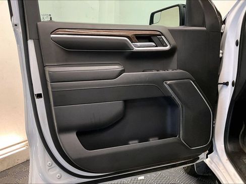 Used 2022 Chevrolet Silverado 1500 RST w/ Protection Package AWD/4WD image 24
