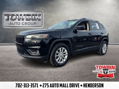 Used 2019 Jeep Cherokee Latitude w/ Popular Appearance Group