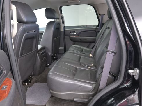 Used 2013 Chevrolet Tahoe LT AWD/4WD image 15