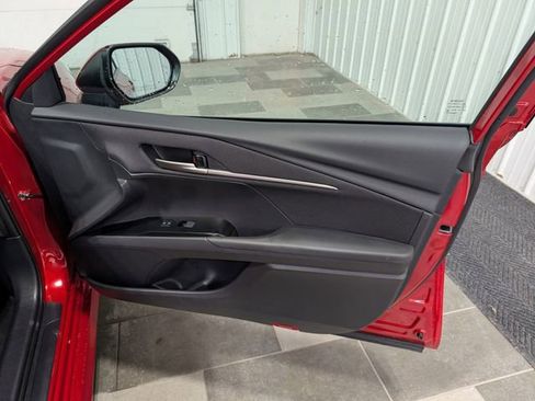 Used 2025 Toyota Camry LE image 26