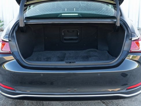 Used 2022 Lexus ES 300h w/ Premium Package image 9