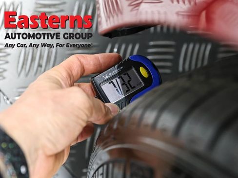 Used 2021 Tesla Model 3 Standard Range Plus image 24