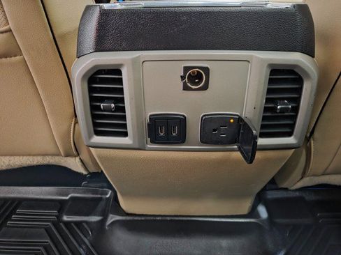 Used 2019 Ford F250 Lariat w/ Lariat Ultimate Package AWD/4WD image 84
