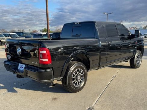 Used 2023 RAM 3500 Limited image 8