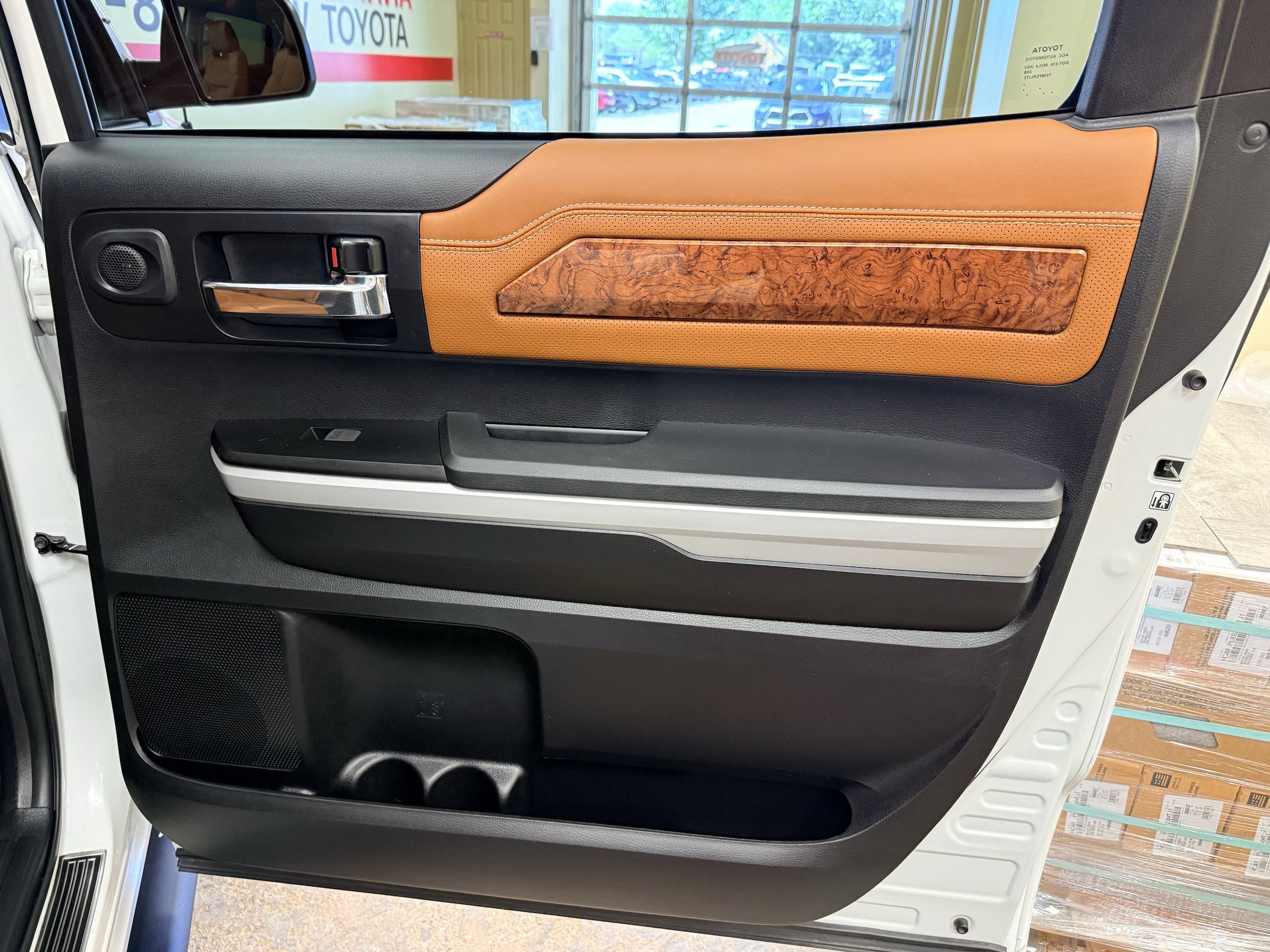 Used 2019 Toyota Tundra 1794 Edition AWD/4WD image 25