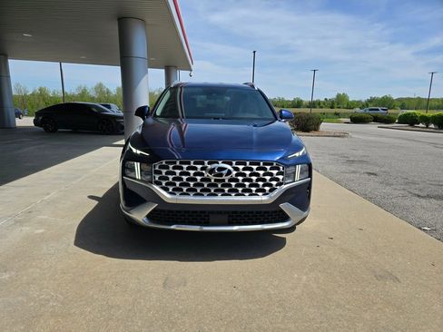 Used 2022 Hyundai Santa Fe SEL FWD image 2