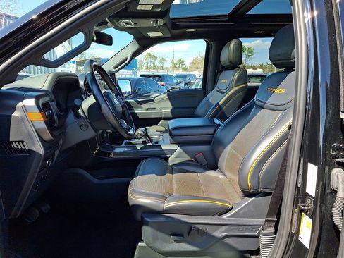 Used 2022 Ford F150 Tremor w/ Equipment Group 402A High image 15