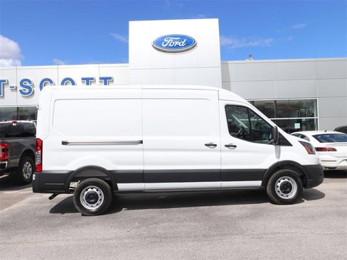 New 2026 Ford Transit 250 148 Medium Roof w/ Load Area Protection Package image 6