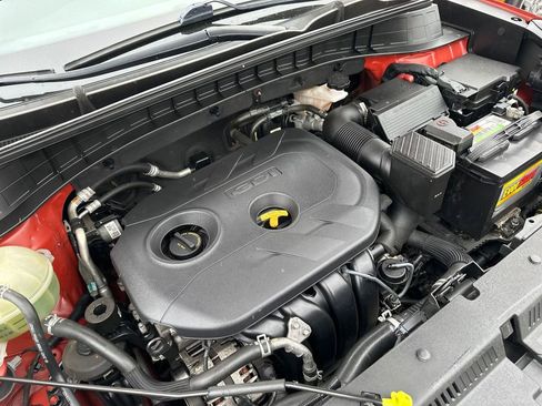 Used 2017 Hyundai Tucson SE image 35