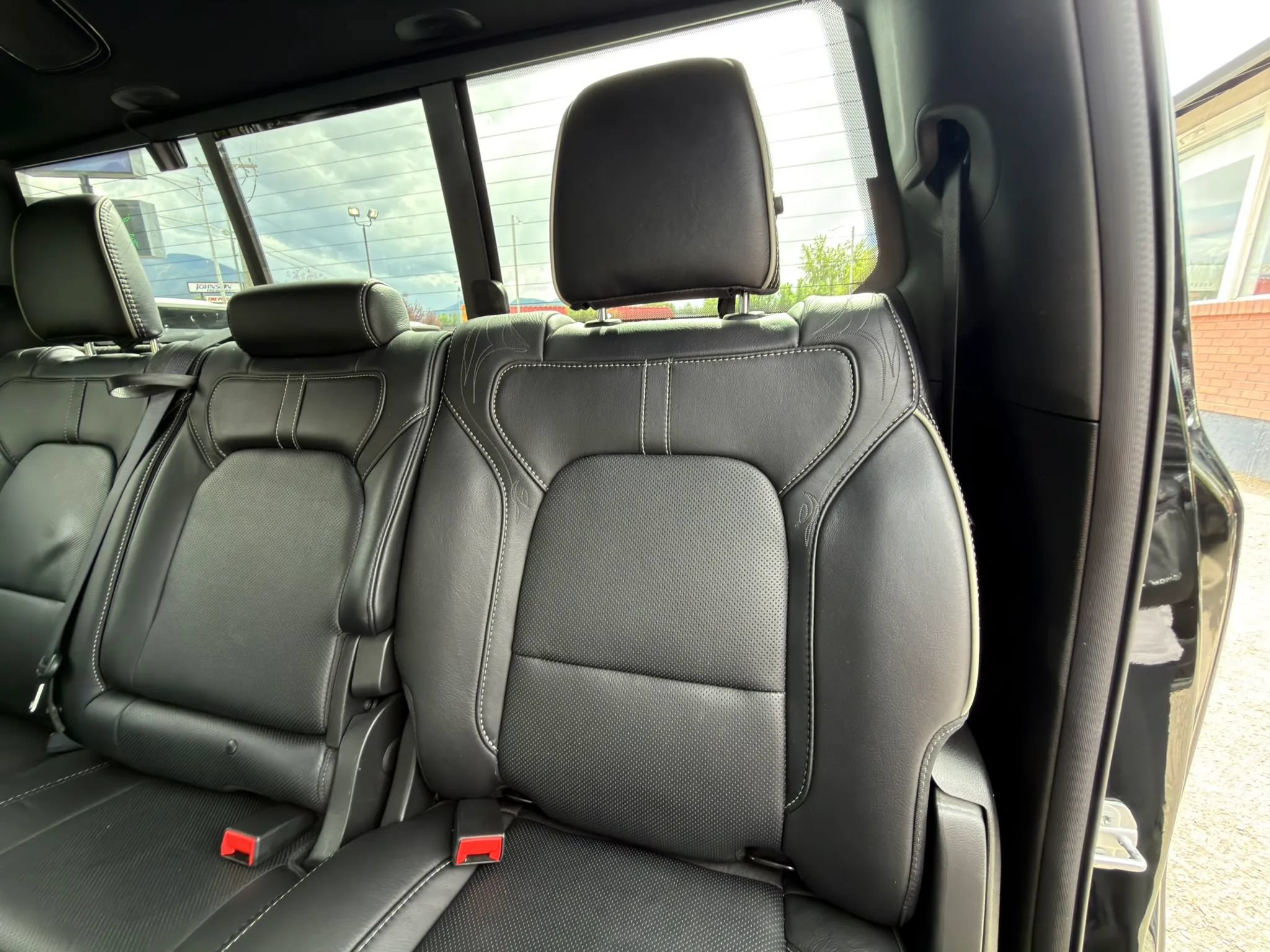Used 2022 RAM 1500 Limited w/ (RED) Edition AWD/4WD image 29