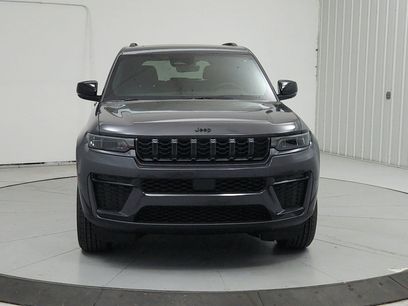 New 2026 Jeep Grand Cherokee Altitude