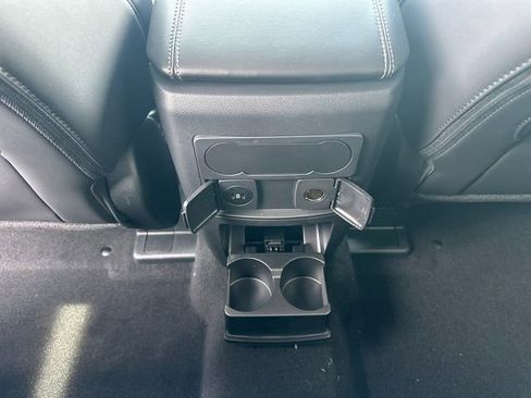 New 2024 Ford Explorer XLT w/ Equipment Group 202A AWD/4WD image 18