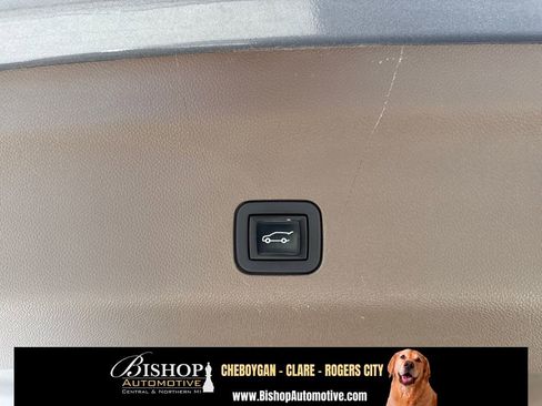 Used 2021 GMC Yukon XL Denali AWD/4WD image 22