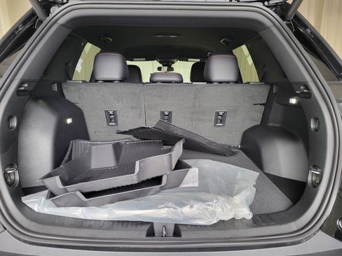 New 2026 Chevrolet Equinox RS w/ Convenience Package III image 7