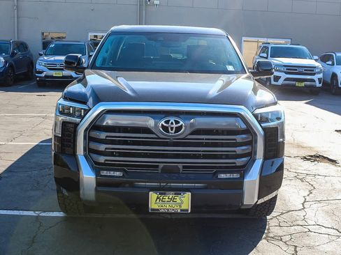 Used 2022 Toyota Tundra Limited image 2