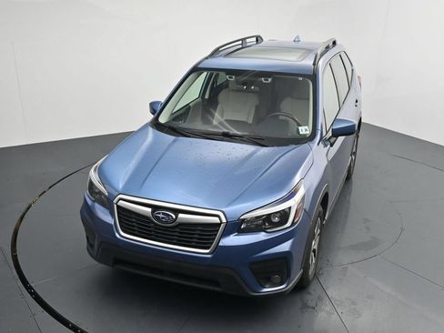 Used 2021 Subaru Forester Premium AWD/4WD image 23