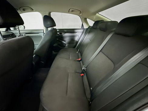 Used 2022 Honda Civic LX image 25