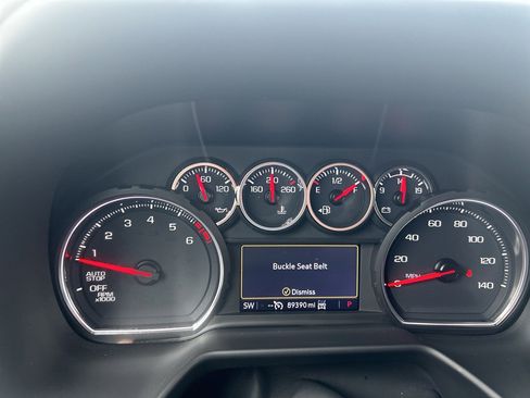 Used 2021 Chevrolet Tahoe Z71 w/ Z71 Signature Package image 22