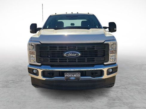 New 2026 Ford F350 XL image 3