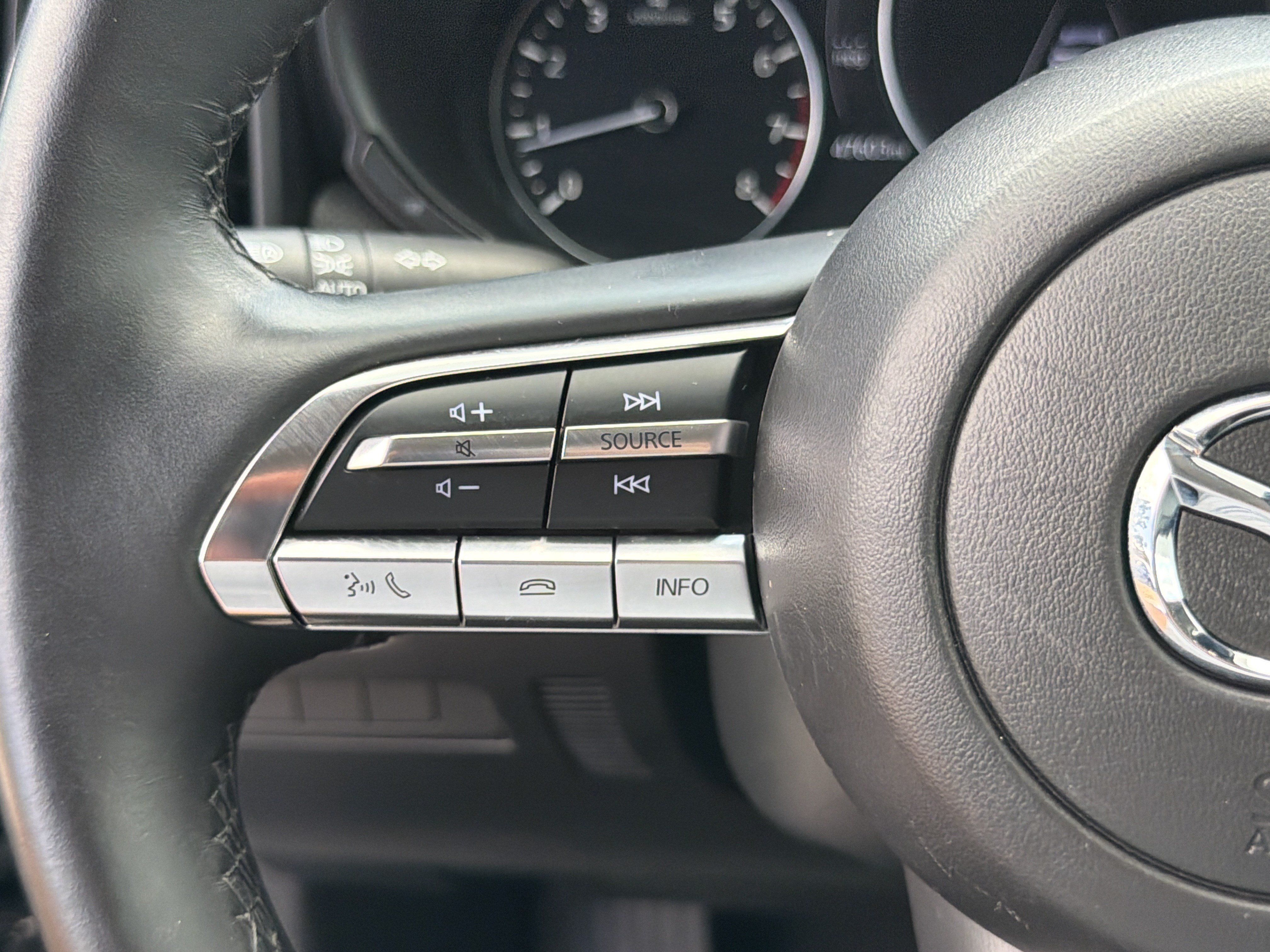 Used 2025 MAZDA CX-50 AWD 2.5 S w/ Preferred Package image 25