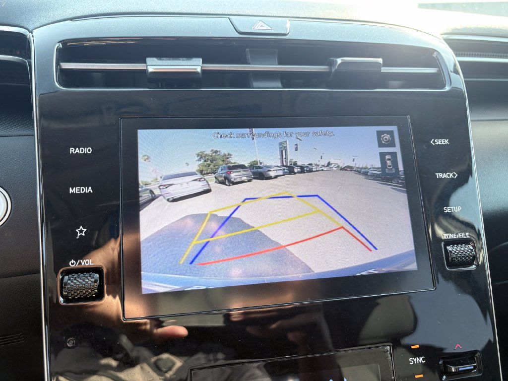 Used 2024 Hyundai Tucson SEL FWD image 16