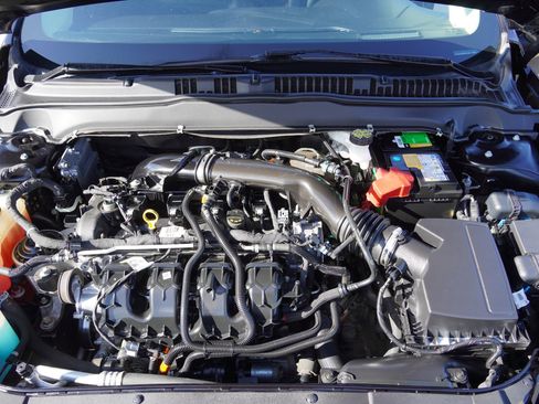 Used 2019 Ford Fusion SE image 15