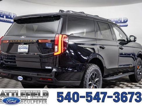 New 2026 Ford Expedition Tremor image 13