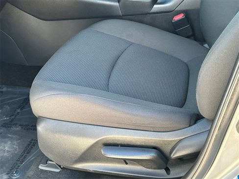 Certified 2022 Toyota RAV4 LE image 16