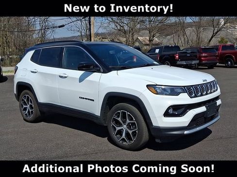 Used 2024 Jeep Compass Limited w/ Sun and Sound Group image 1