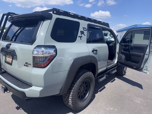 Used 2022 Toyota 4Runner TRD Off-Road Premium w/ Moonroof Package image 4