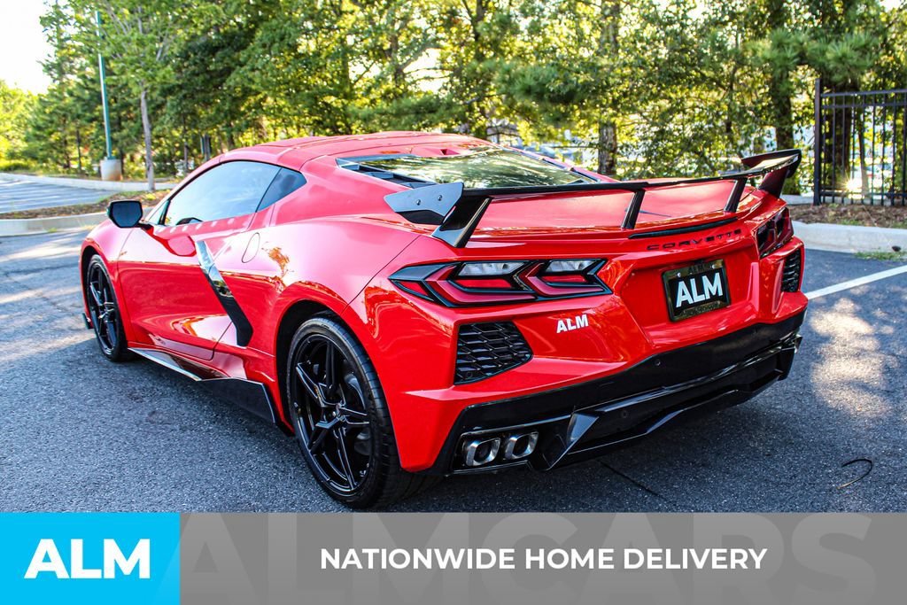 Used 2020 Chevrolet Corvette Stingray Preferred Cpe w/ 2LT Preferred Equipment Group RWD image 4
